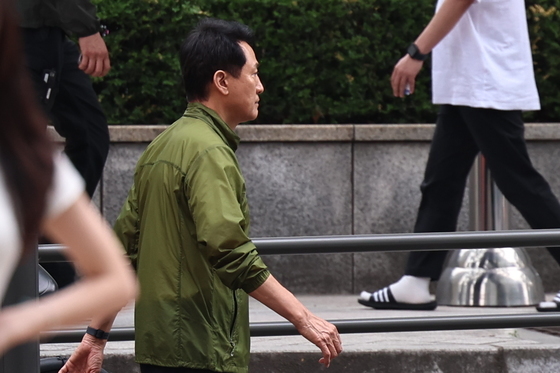 서소문 고가 붕괴 현장 방문한 오세훈 후보