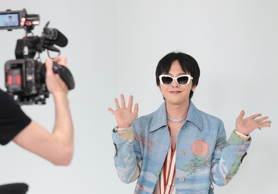 지드래곤, 반짝반짝 인사