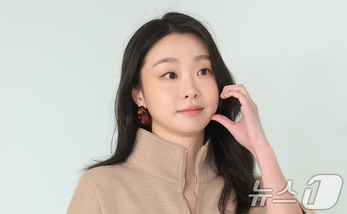 (서울=뉴스1) 권현진 기자 = 배우 김다미가 26일 서울 영등포구 퐁비두센터에서 열린 샤넬 '2026 공방 컬렉션 서울 쇼'에 참석해 포즈를 취하고 있다. 2026.5.26/뉴스 …