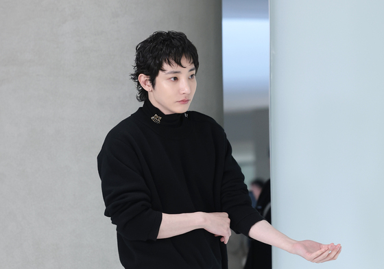이수혁, 샤넬 포토 행사 참석한 냉미남