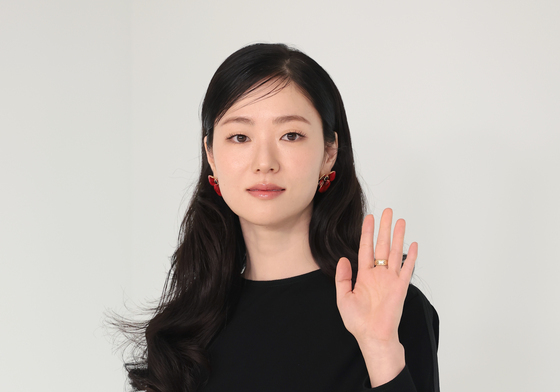 전여빈, 여신