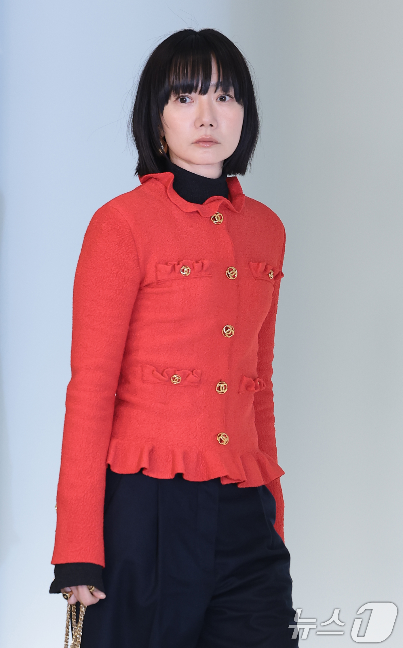 (서울=뉴스1) 권현진 기자 = 배우 배두나가 26일 서울 영등포구 퐁비두센터에서 열린 샤넬 '2026 공방 컬렉션 서울 쇼'에 참석하고 있다. 2026.5.26/뉴스1