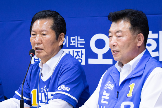 논산 현장 중앙선대위 발언하는 정청래 대표