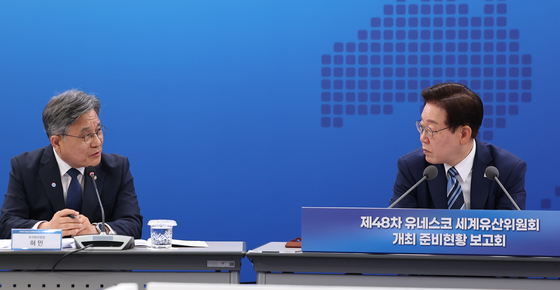 李대통령 "푼돈 벌려다 치명타…부산 '바가지' 문제 개선해야"