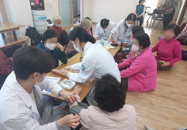 강릉시 "진료 넘어 돌봄"…농촌 보건지소 대전환