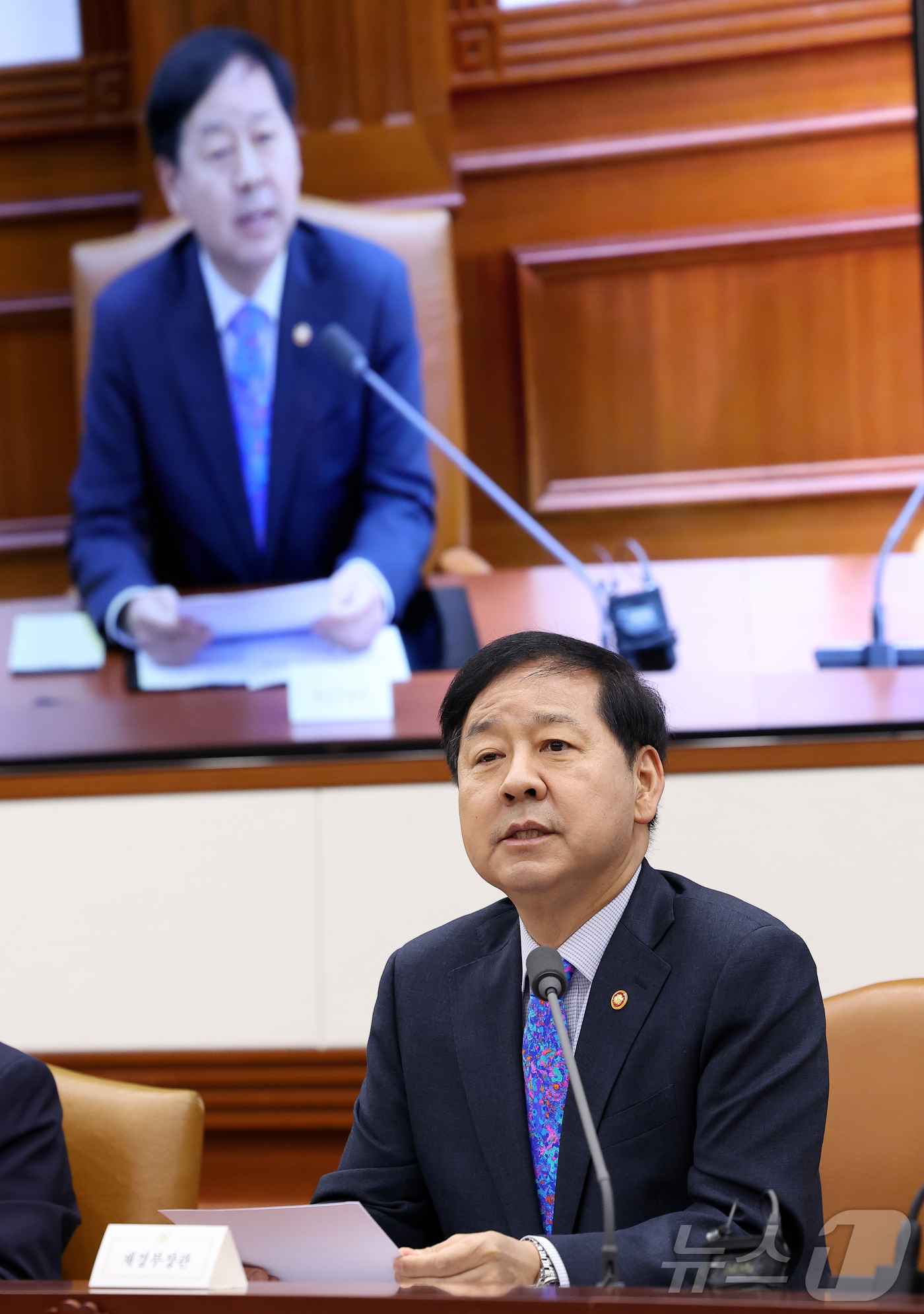 (서울=뉴스1) 김성진 기자 = 구윤철 경제부총리 겸 재정경제부 장관이 28일 서울 종로구 정부서울청사에서 열린 제17차 비상경제본부회의에서 모두발언을 하고 있다. 2026.5.2 …