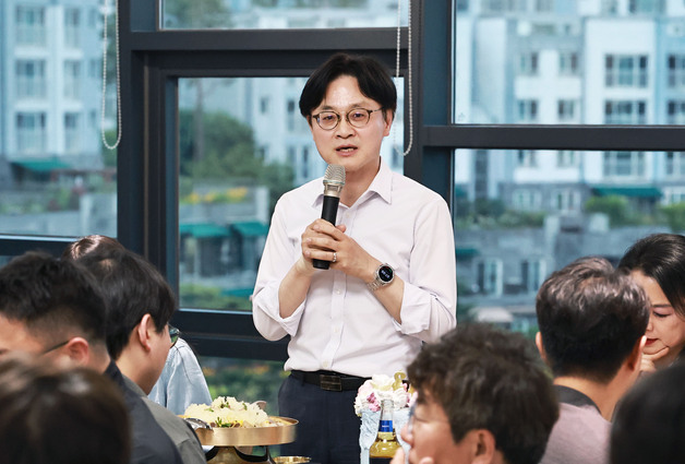 김정관 "제조 AI, 기술보다 인력·비즈니스 모델·자금이 문제…지원 가속"