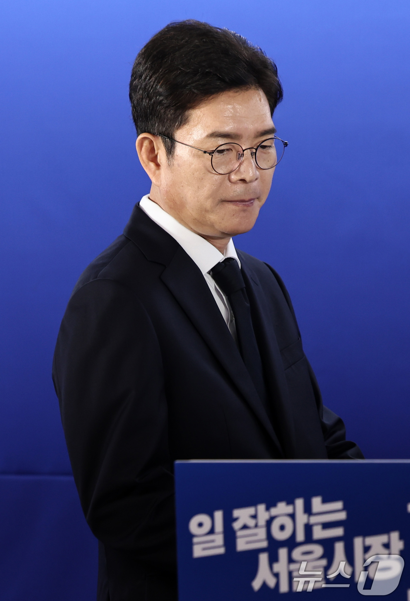 (서울=뉴스1) 구윤성 기자 = 정원오 더불어민주당 서울시장 후보가 28일 서울 중구 선거사무실에서 열린 기자간담회에 참석하고 있다. 2026.5.28/뉴스1