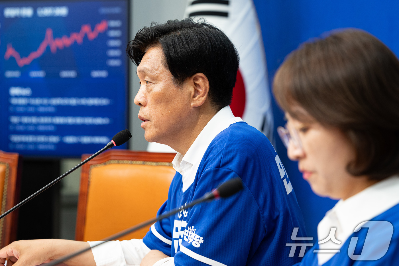 (서울=뉴스1) 유승관 기자 = 조승래 더불어민주당 사무총장(총괄선대본부장)이 28일 서울 여의도 국회에서 지방선거 관련 기자간담회를 하고 있다. 2026.5.28/뉴스1