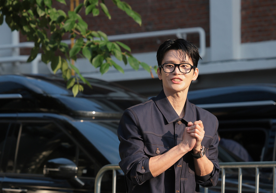 서인국, 성수동 포착
