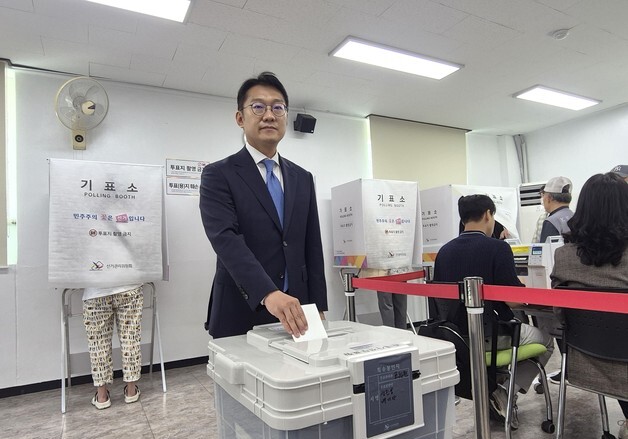 김남준 민주당 계양을 후보 사전투표 "투표율 높여달라"