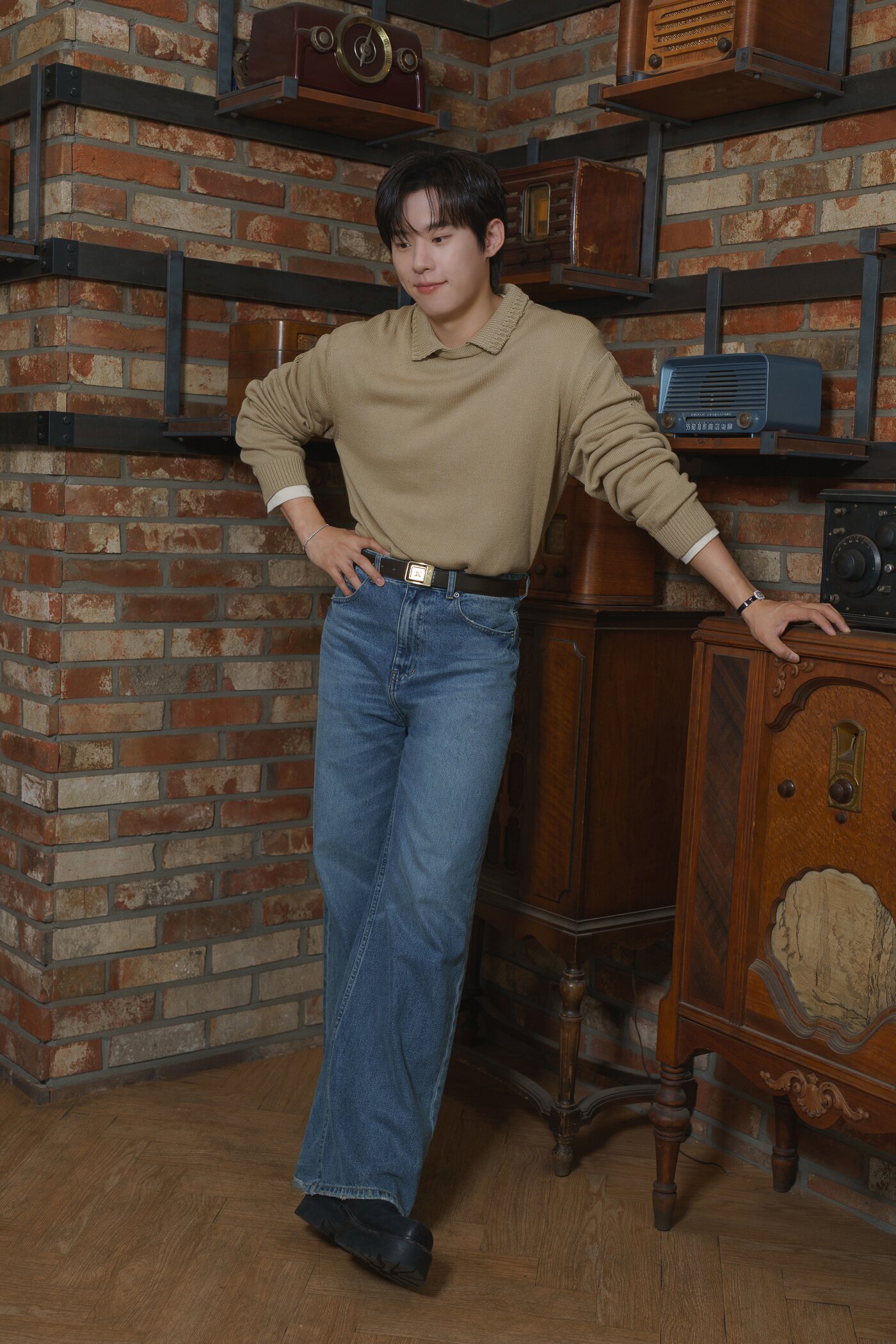 본문 이미지 - 디즈니+ '골드랜드' 배우 김성철 / 월트 디즈니 컴퍼니 코리아