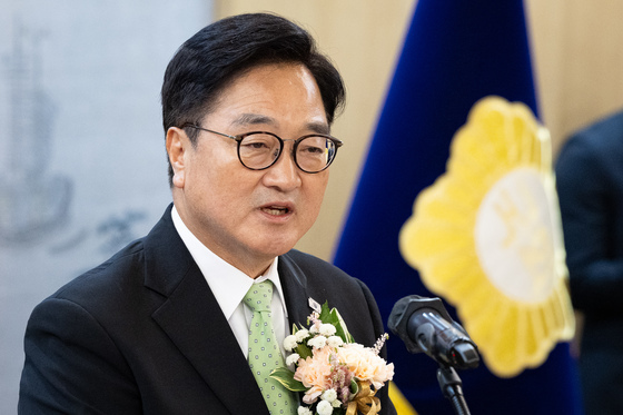 주진우 "우원식, 82억 쓴 해외출장 14회 모두 배우자 동행"
