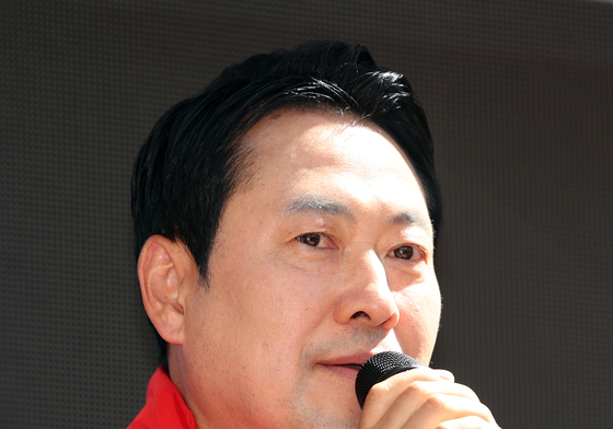 경기 부천에서 지지호소하는 장동혁 대표