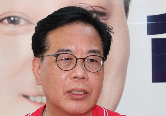 이재명 대통령 사전투표 관련 입장 밝히는 송언석 국힘 원내대표