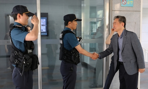이재영 전북경찰청장, 사전투표소 현장 점검