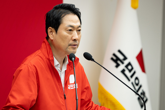 장동혁 대표 "李 대통령 기표 문의하며 투표지 노출, 명백한 불법"