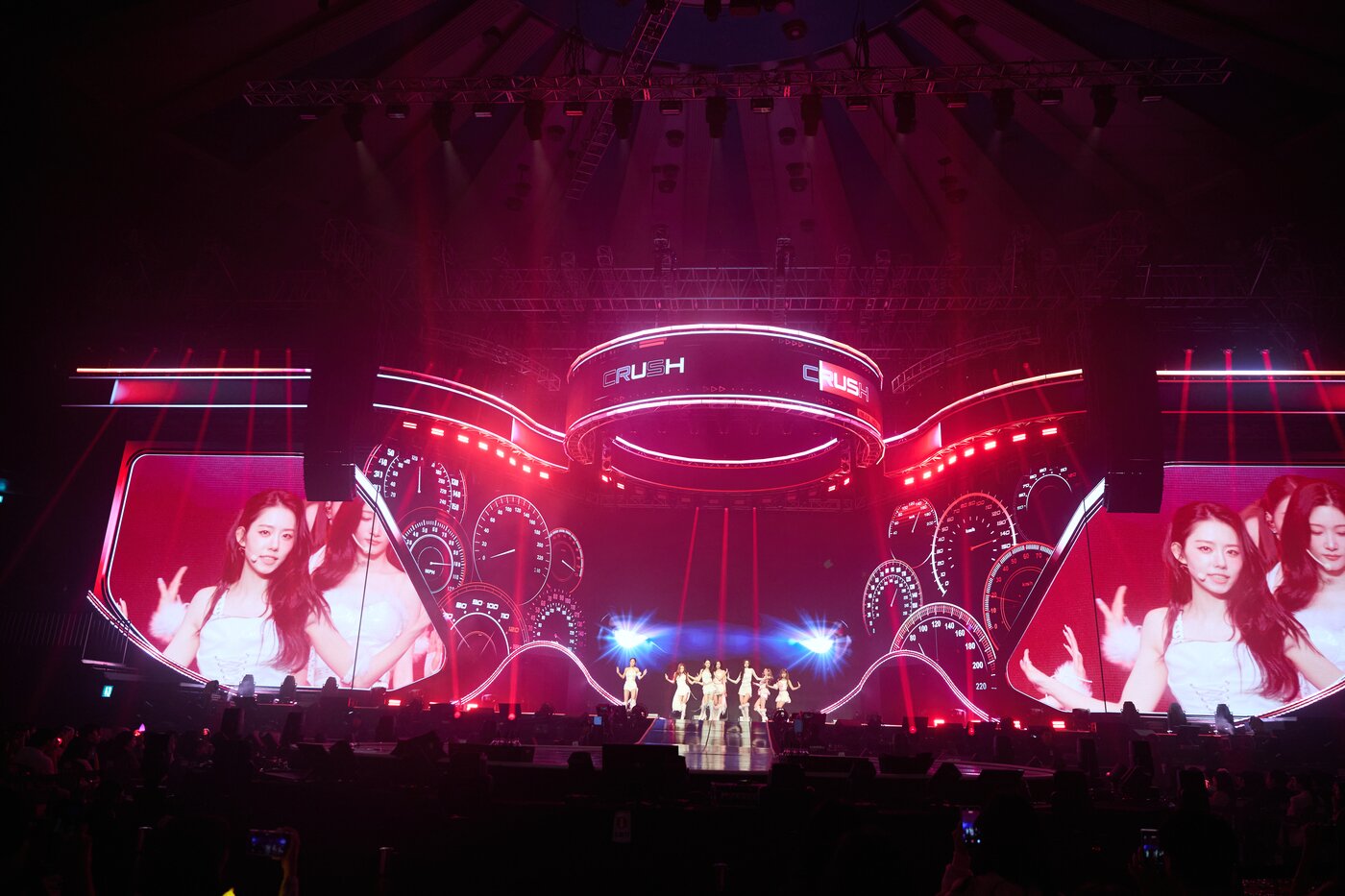 본문 이미지 - 아이오아이 콘서트/스윙엔터테인먼트 제공