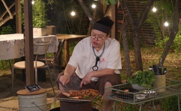 '전참시' 이영자, 고기 12kg 제육 만들기…역대급 '불먹'까지