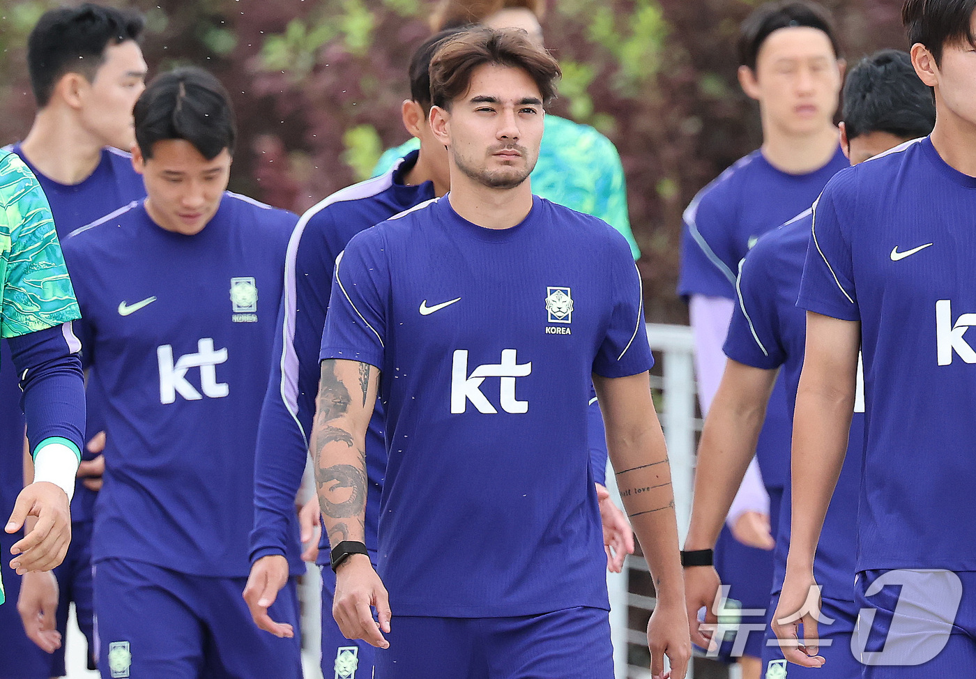 (솔트레이크시티(미국)=뉴스1) 임세영 기자 = 대한민국 축구대표팀 옌스 카스트로프가 29일(현지시간) 미국 유타주 헤리먼에 위치한 자이언스뱅크 트레이닝센터에서 훈련에 나서고 있다 …