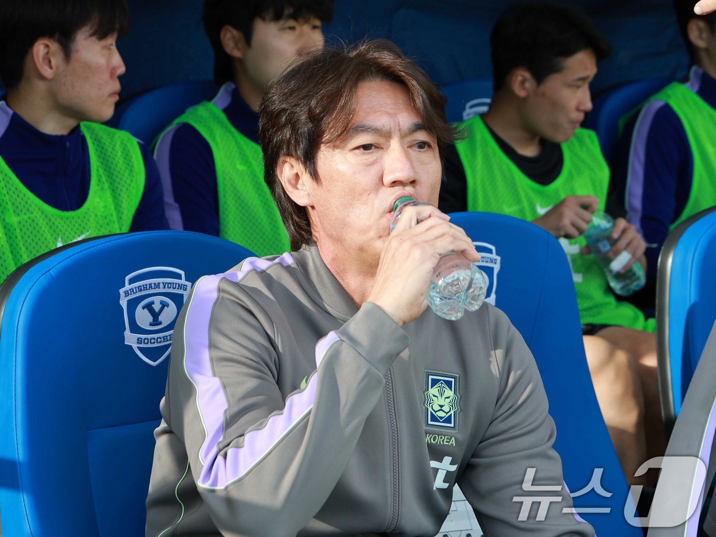 (프로보(유타주)=뉴스1) 임세영 기자 = 홍명보 대한민국 축구대표팀 감독이 30일(현지시간) 미국 유타주 솔트레이크시티 브리검 영 대학교 BYU 사우스필드 경기장에서 2026 국 …