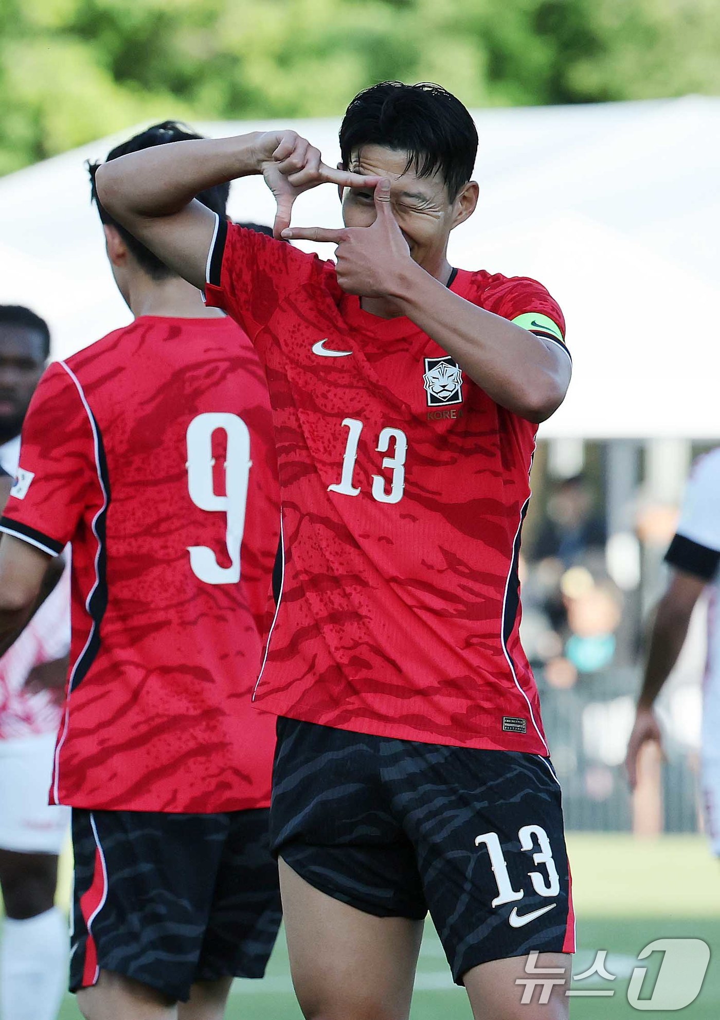 (프로보(유타주)=뉴스1) 임세영 기자 = 대한민국 축구대표팀 손흥민이 30일(현지시간) 미국 유타주 솔트레이크시티 브리검 영 대학교 BYU 사우스필드 경기장에서 2026 국제축구 …