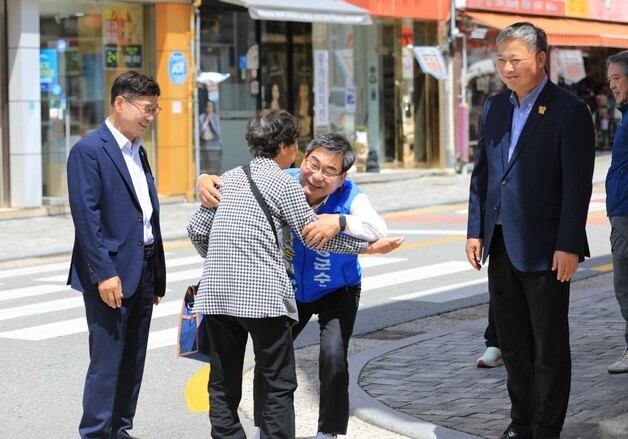진실공방전으로 번진 담양군수 선거…서로가 "상대 후보 음해공작"