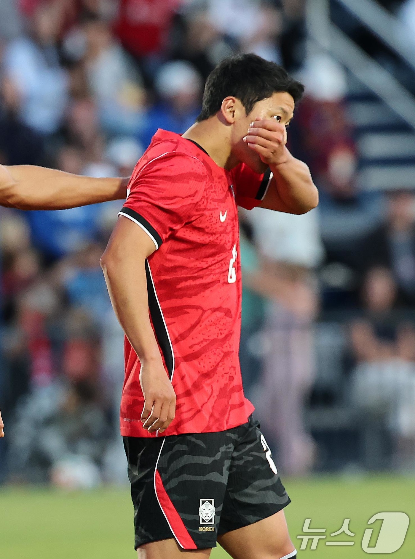 (프로보(유타주)=뉴스1) 임세영 기자 = 대한민국 축구대표팀 황희찬이 30일(현지시간) 미국 유타주 솔트레이크시티 브리검 영 대학교 BYU 사우스필드 경기장에서 2026 국제축구 …