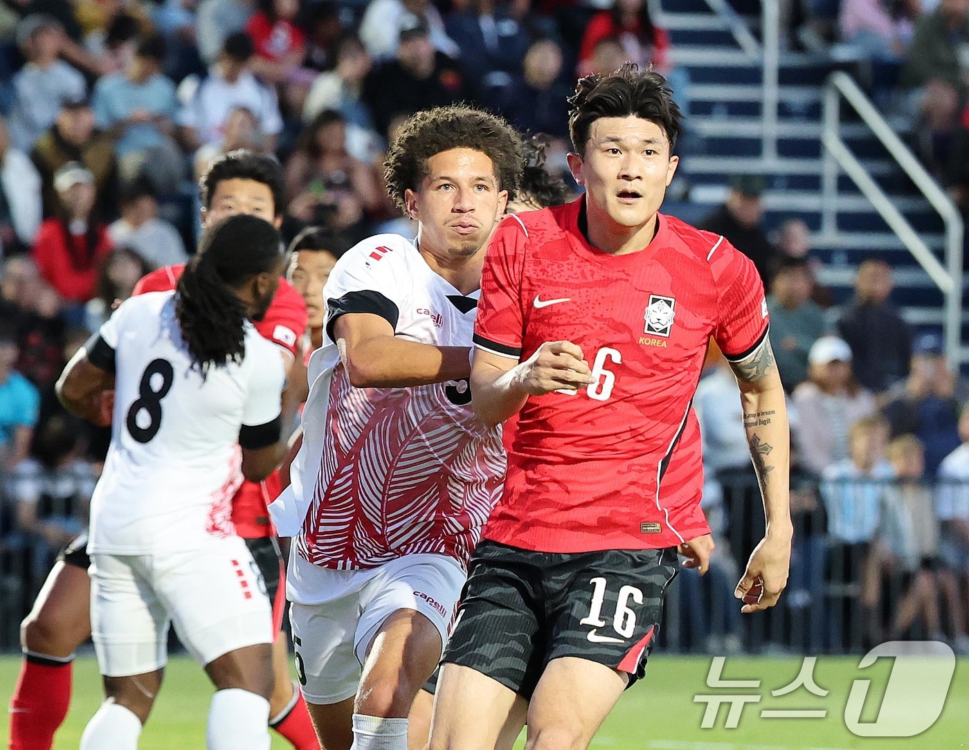 (프로보(유타주)=뉴스1) 임세영 기자 = 대한민국 축구대표팀 김민재가 30일(현지시간) 미국 유타주 솔트레이크시티 브리검 영 대학교 BYU 사우스필드 경기장에서 2026 국제축구 …