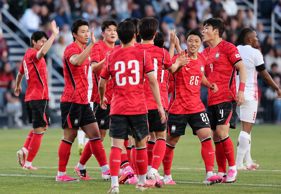 첫 평가전부터 5-0 승리 거둔 대한민국 축구대표팀