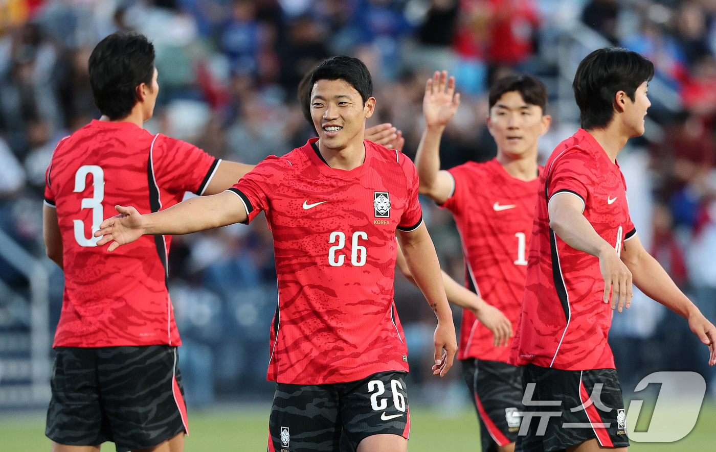 (프로보(유타주)=뉴스1) 임세영 기자 = 대한민국 축구대표팀 황희찬이 30일(현지시간) 미국 유타주 솔트레이크시티 브리검 영 대학교 BYU 사우스필드 경기장에서 2026 국제축구 …