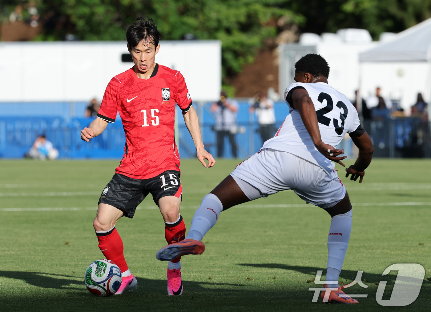(프로보(유타주)=뉴스1) 임세영 기자 = 대한민국 축구대표팀 김문환이 30일(현지시간) 미국 유타주 솔트레이크시티 브리검 영 대학교 BYU 사우스필드 경기장에서 2026 국제축구 …