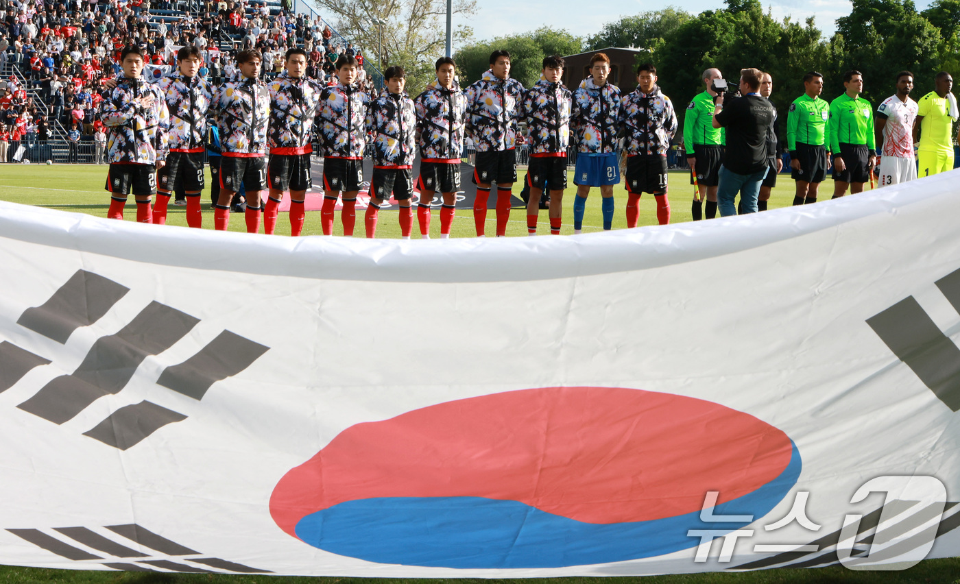 (프로보(유타주)=뉴스1) 임세영 기자 = 대한민국 축구대표팀 선수들이 30일(현지시간) 미국 유타주 솔트레이크시티 브리검 영 대학교 BYU 사우스필드 경기장에서 2026 국제축구 …