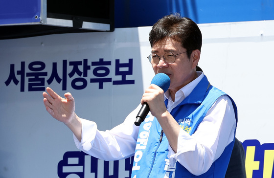 고척구장 찾아 지지 호소하는 정원오 후보