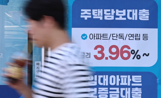 '빚투'에 주담대보다 100배 넘게 증가한 신용 대출