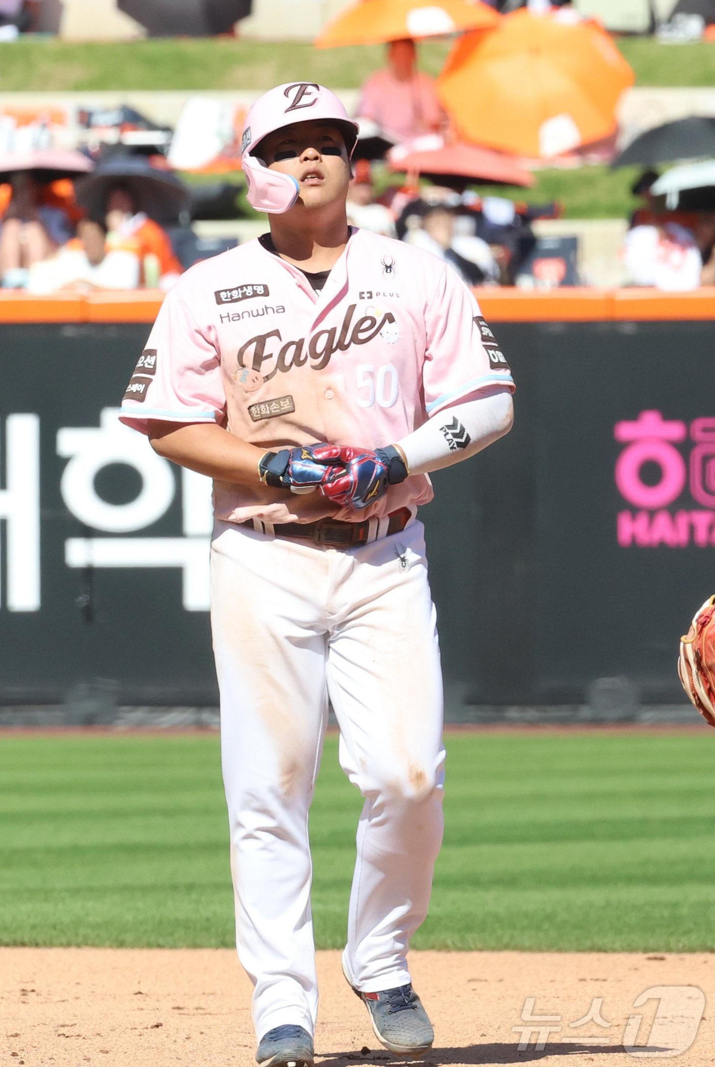 (대전=뉴스1) 김기남 기자 = 31일 대전 한화생명볼파크에서 열린 2026 신한 SOL KBO리그 SSG 랜더스와 한화 이글스의 경기에서 한화 강백호가 6회말 2루 도루중 아웃되 …