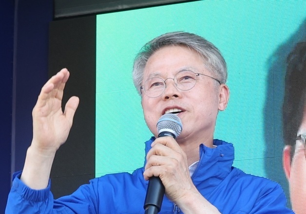 이원택 후보 지지 호소하는 민형배