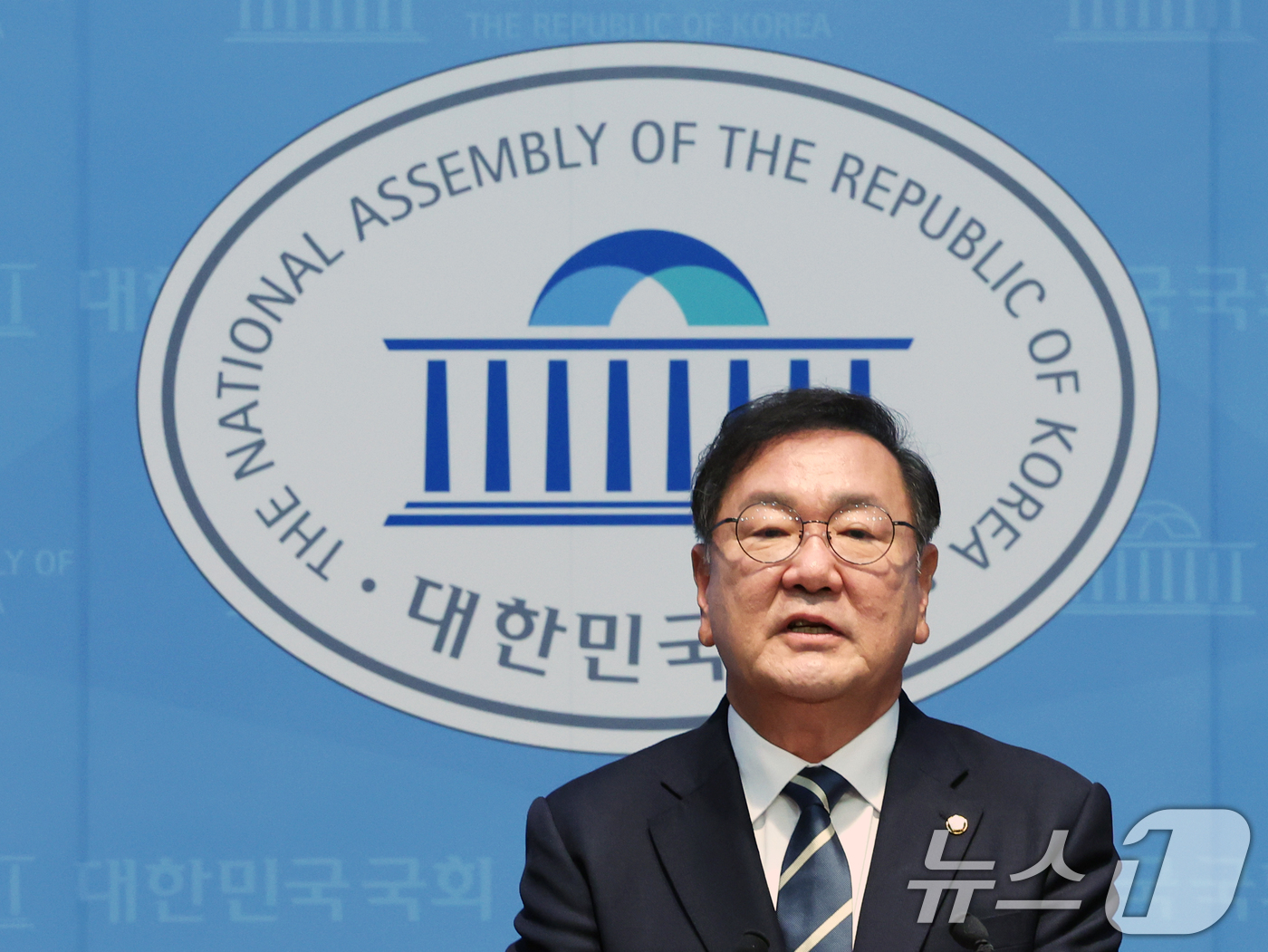 (서울=뉴스1) 황기선 기자 = 김태년 더불어민주당 의원이 4일 오전 서울 여의도 국회 소통관에서 제22대 국회   하반기 국회의장 출마 기자회견을 하고 있다.  2026.5.4/ …