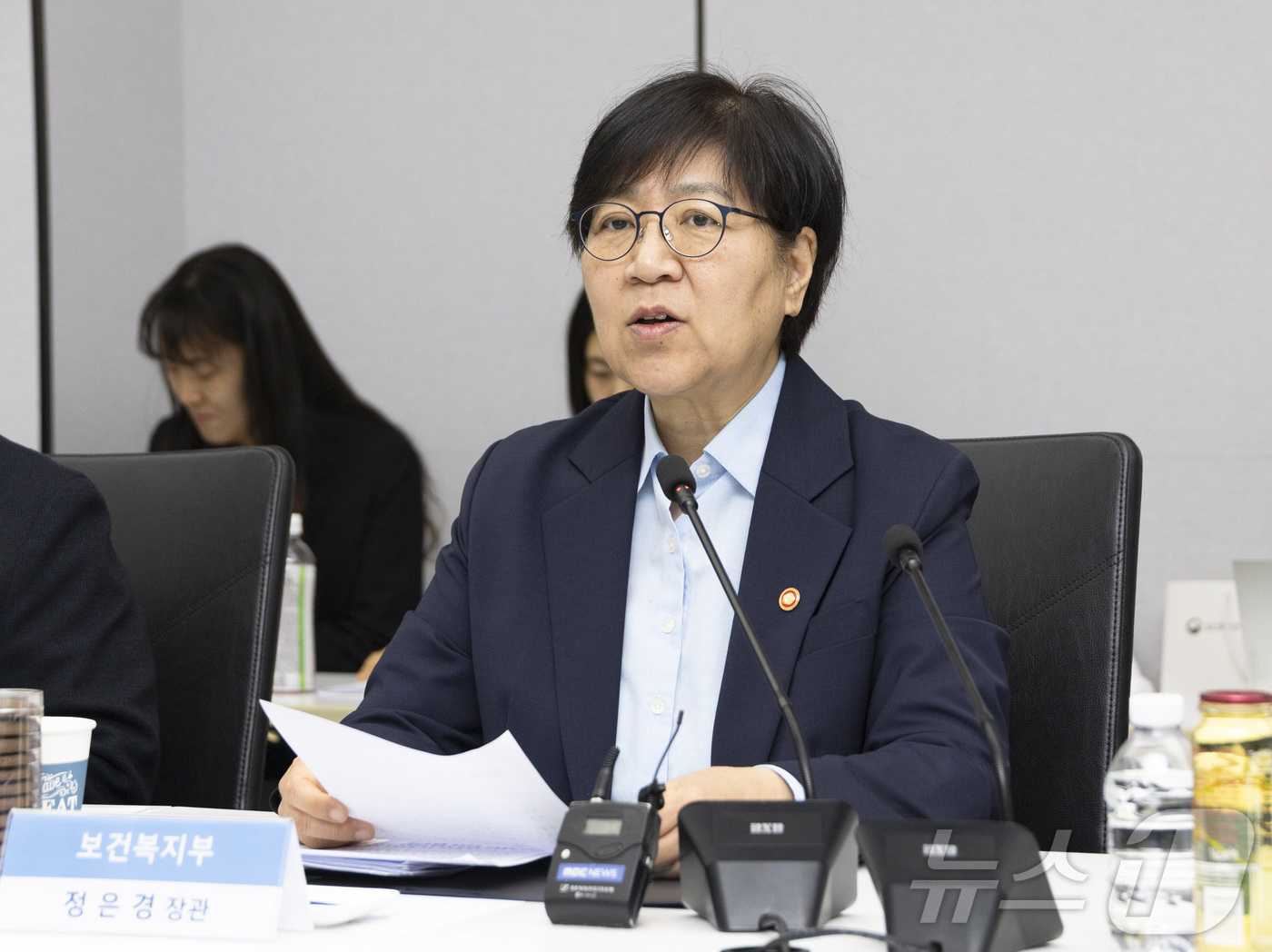 (서울=뉴스1) = 정은경 보건복지부 장관이 4일 서울 종로구 서울대병원 열린 희귀질환자 등을 위한 비대면 의료물품 배송체계 구축 현장간담회에서 발언하고 있다. (보건복지부 제공. …