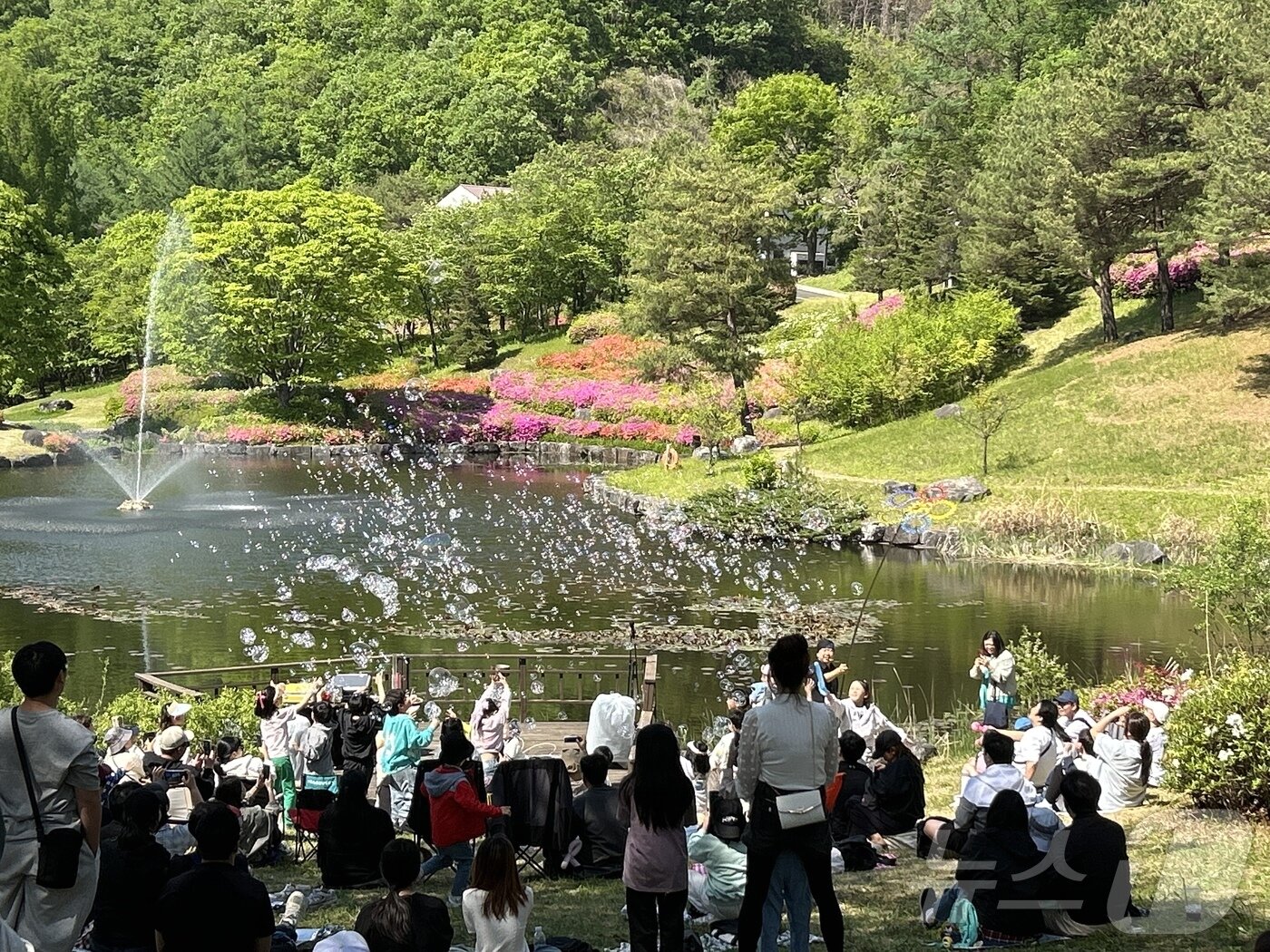 본문 이미지 - 4일 강원 춘천 엘리시안 강촌 리조트에서 어린이날을 기념하는 공연·행사가 열렸다. (엘리시안 강촌 리조트 제공. 재판매 및 DB금지) ⓒ 뉴스1 이종재 기자