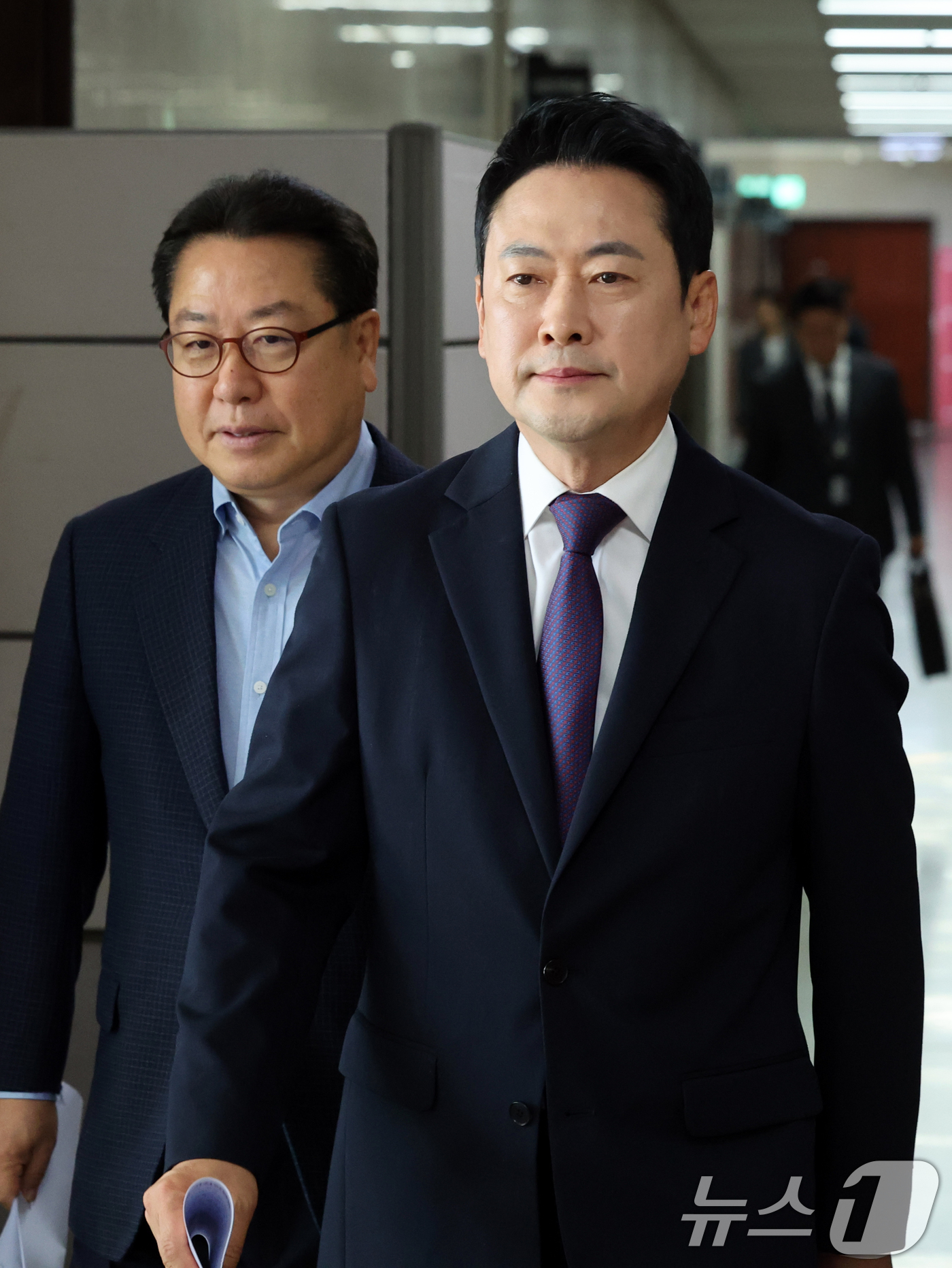 (서울=뉴스1) 황기선 기자 = 장동혁 국민의힘 대표가 5일 오전 서울 여의도 국회에서 열린 기자간담회에 참석하고 있다.  2026.5.5/뉴스1