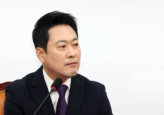 장동혁 "범죄단체 민주당 심판하는 선거…파괴의 여왕 추미애"