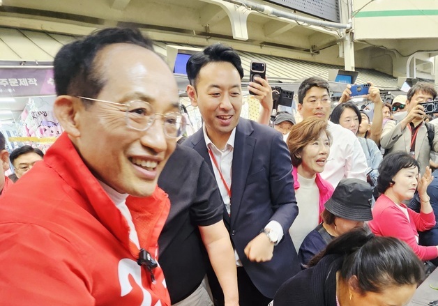 추경호, 대구 서문시장 찾아 민심 행보