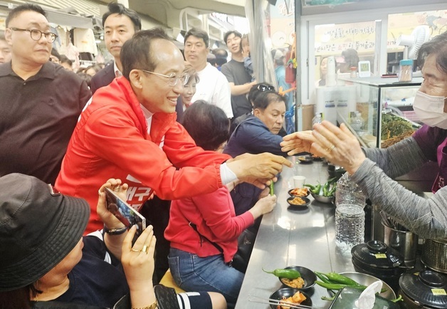 추경호, 대구 서문시장 찾아 민심 행보