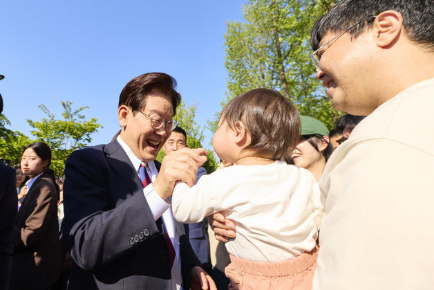 이재명 대통령, 서울어린이대공원 깜짝 방문