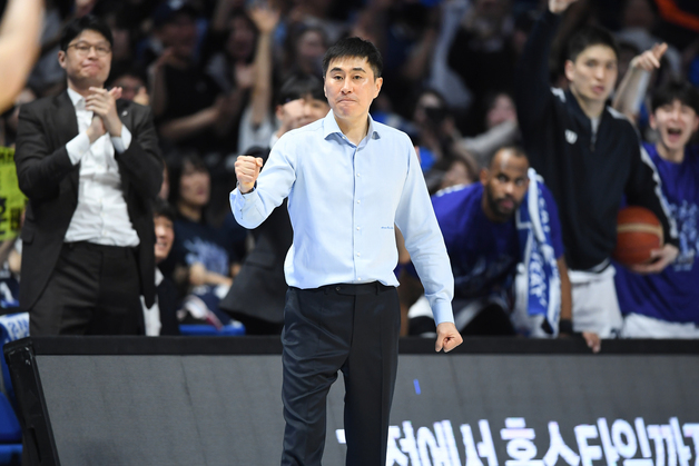 '챔프전 2연승 도전' KCC 이상민 감독 "공격 리바운드 압도해야 승산"