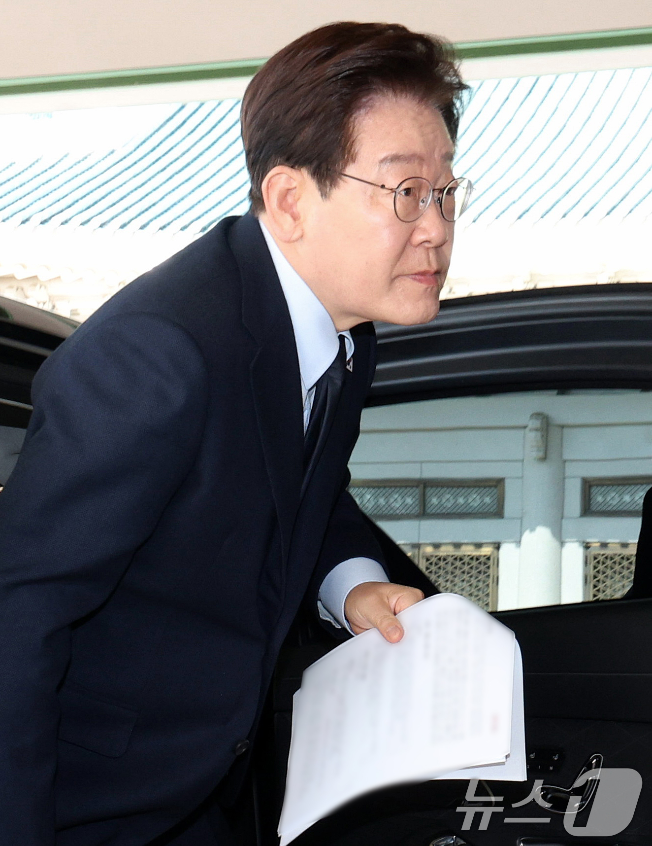 (서울=뉴스1) 이재명 기자 = 이재명 대통령이 6일 청와대로 출근하고 있다. 2026.5.6/뉴스1
