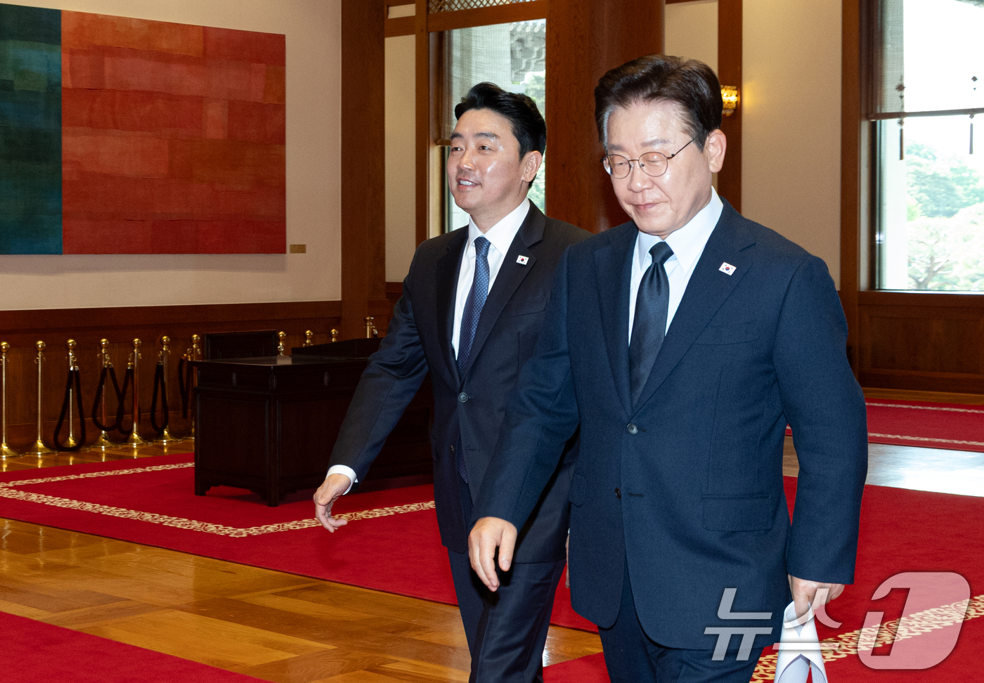 (서울=뉴스1) 이재명 기자 = 이재명 대통령이 6일 청와대로 출근하고 있다. 2026.5.6/뉴스1
