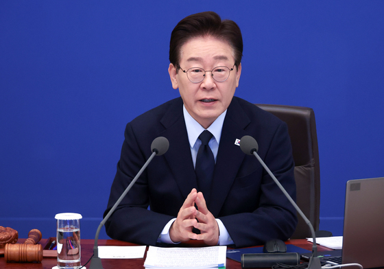 국무회의 주재하는 이재명 대통령