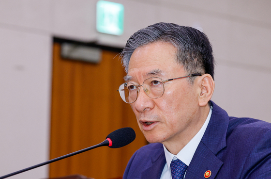 정성호 장관 "조작기소 특검, 입법 취지 공감…권한·대상 숙의해야"